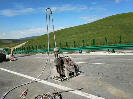 涪陵公路地基基础注浆加固